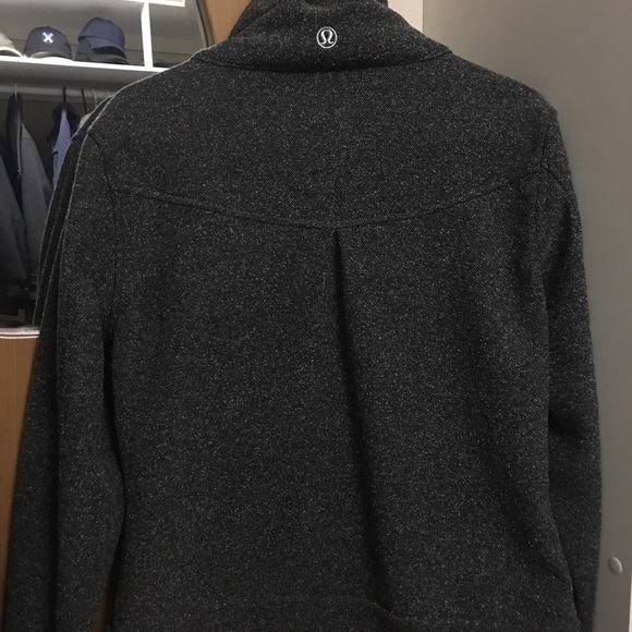 Lululemon Jacket - Picture 3 of 7